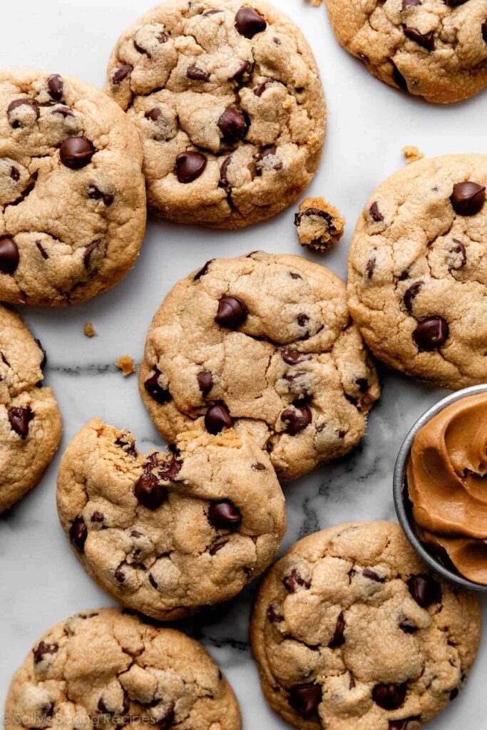 Super Bowl Chocolate Chip Cookies